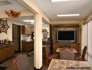 Super 8 By Wyndham Hattiesburg North Экстерьер фото